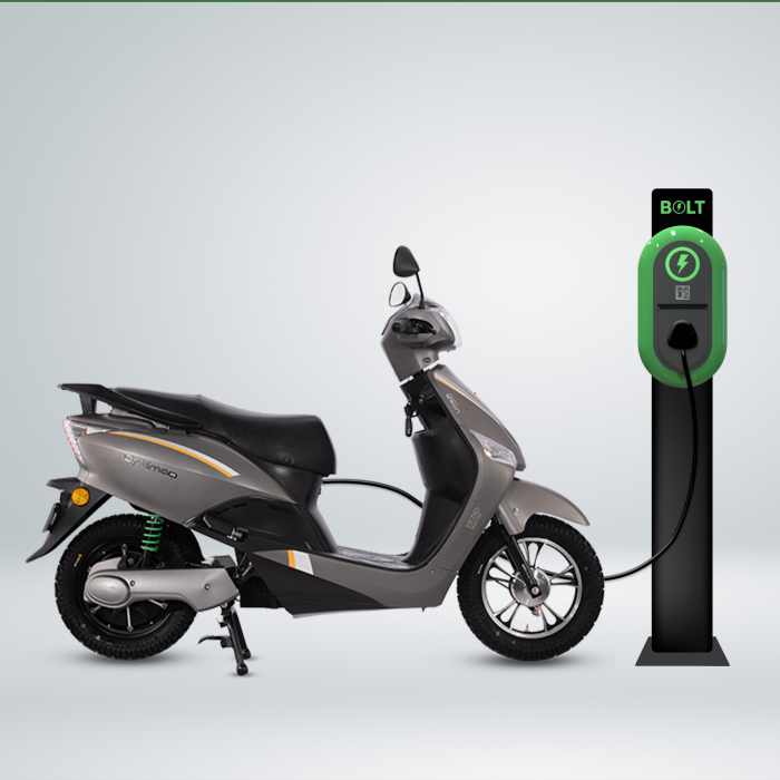 Hero Electric Partners With BOLT to Set up 50,000 EV Charging Stations Across India