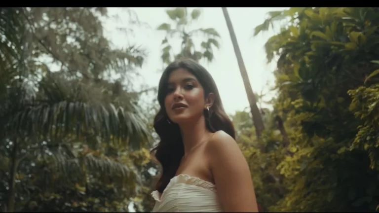 Booking.com ropes in Shanaya Kapoor for its APAC explorer campaign