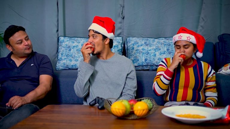 iThrive releases a new Christmas campaign, highlighting the role of community support in improving health  #SpreadTheSpiritofHealth