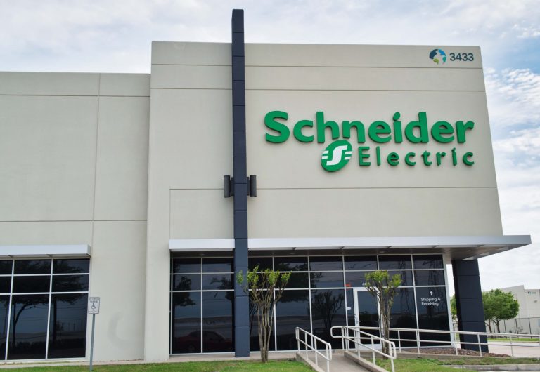 Schneider Electric and Samridhi Group Sign MoU to Offer Sustainable Smart Home Solutions